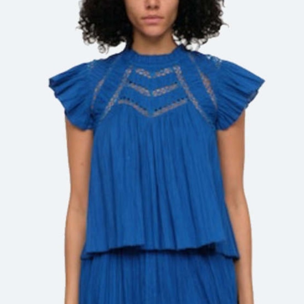 Pinch High Neck Flutter Sleeve Top in Blue Size Small